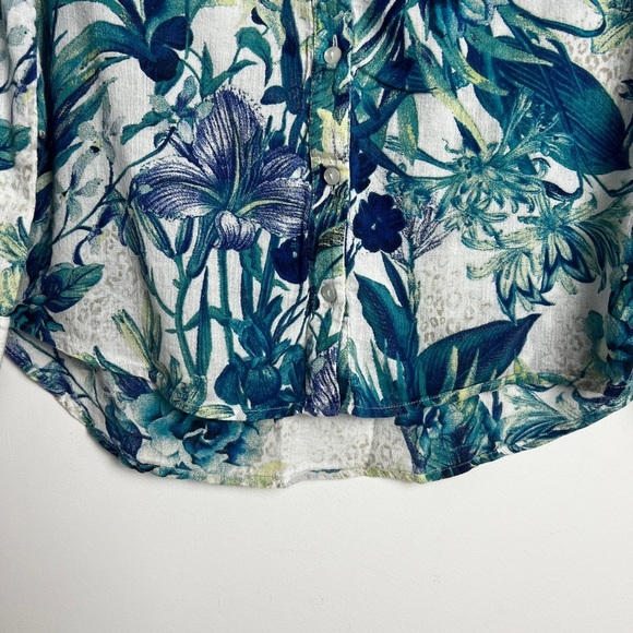 Chico's Mixed Animal Floral Print 100% Cotton Roll Tab Sleeve Blouse Top Sz 2/L - Picture 5 of 11